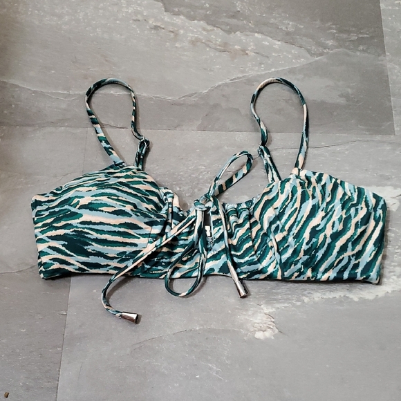 NWOT Seafolly Wild at Heart Drawstring Bralette Bikini Top. Evergreen. 8 US. - Picture 2 of 10